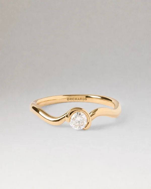 0.30 Karat Kaira Bezel Pırlanta Yüzük