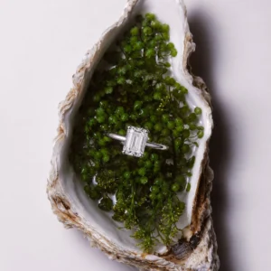 2 Karat Valérie Baget Emerald Cut Pırlanta Yüzük