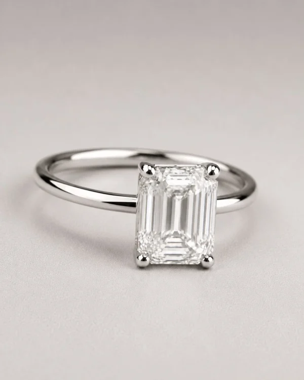 2 Karat Valérie Baget Emerald Cut Pırlanta Yüzük
