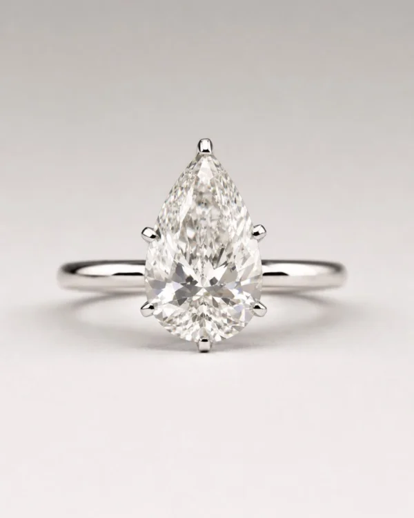 2 Karat Élodie Pear Cut Pırlanta Yüzük